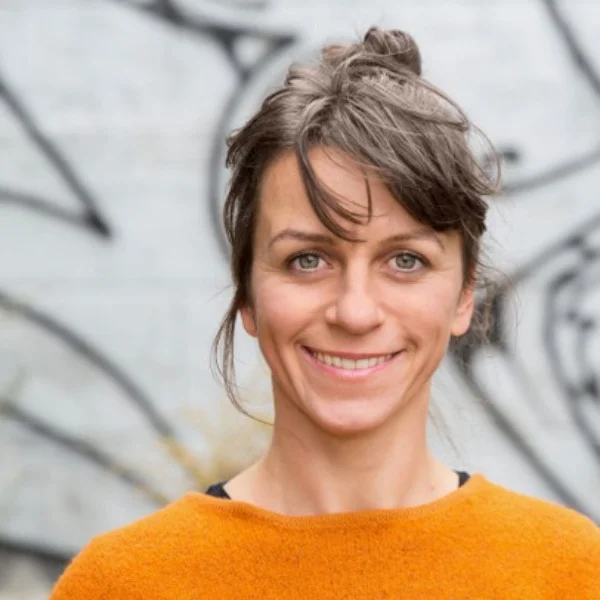 Sandra Schmid