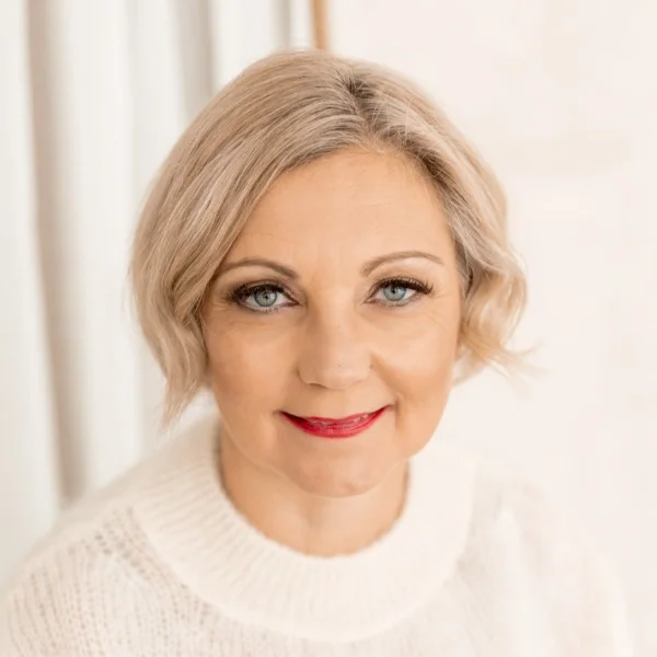 Evelyne Insa Henrich