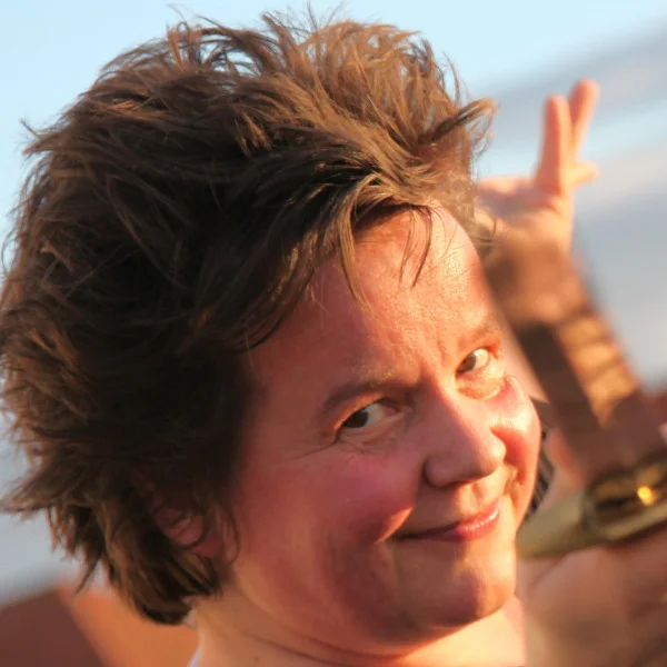 Angela Menzel