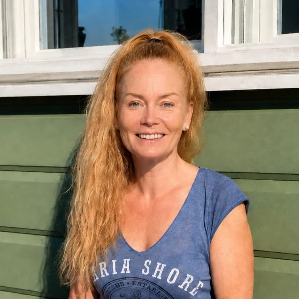 Bettina Linn