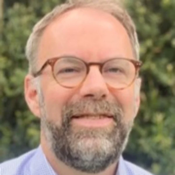 Dr. René Wildangel