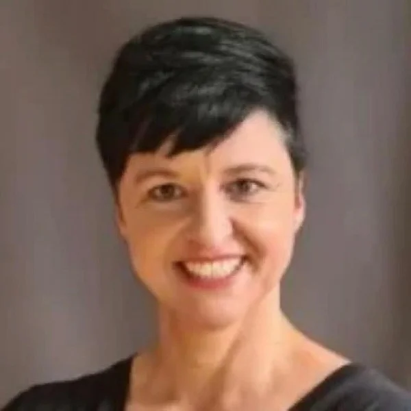 Nicole Barth