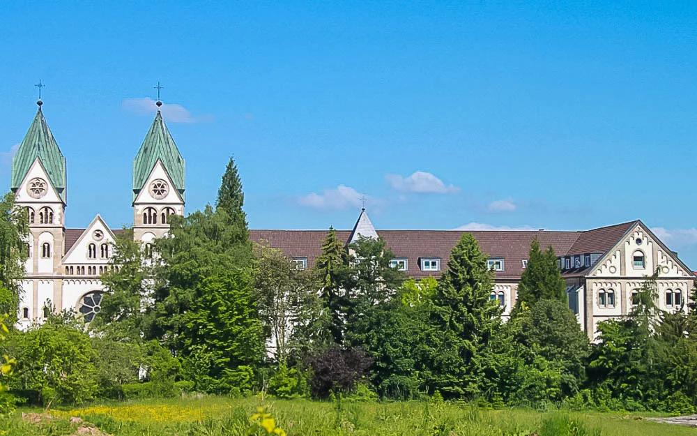 Achtsamkeit im Berufsalltag durch MBSR  (Stressbewältigung durch Achtsamkeit) Bild 2