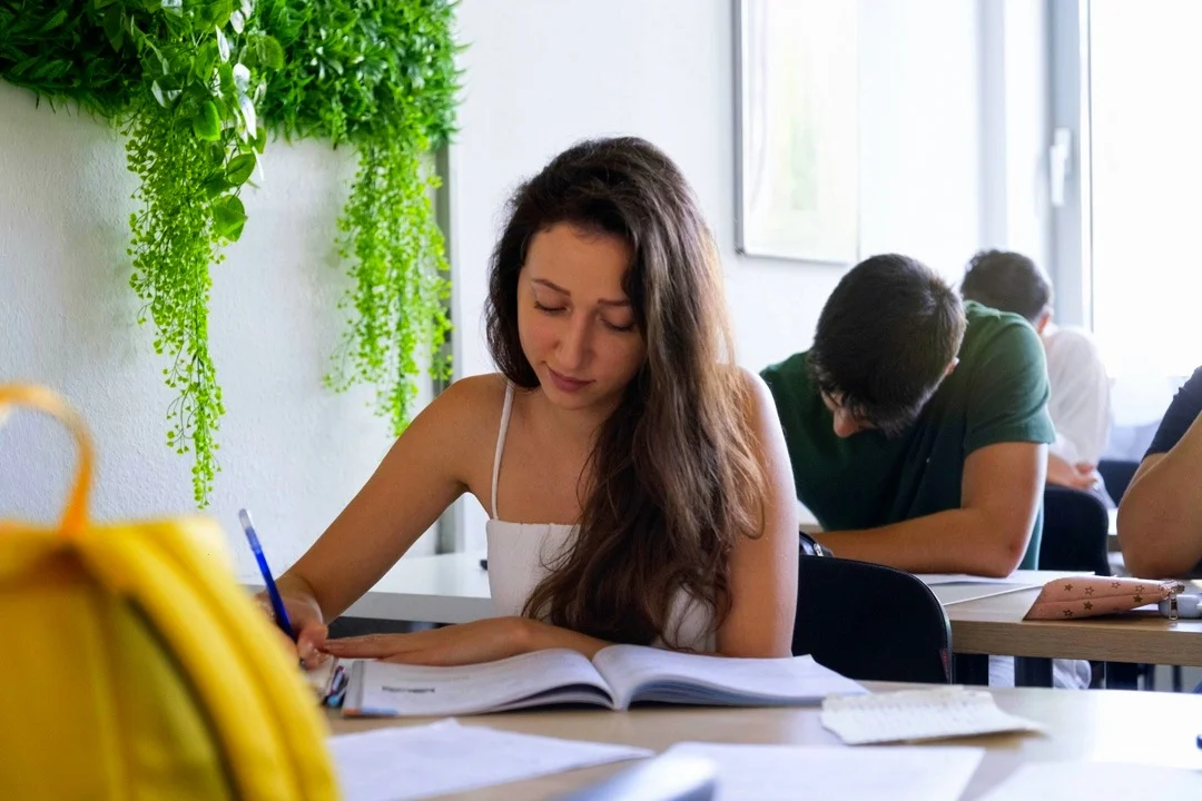 B1 Spanisch Intensivkurs Bildungsurlaub Düsseldorf – allgemein & praxisnah Spanisch lernen  Bild 1