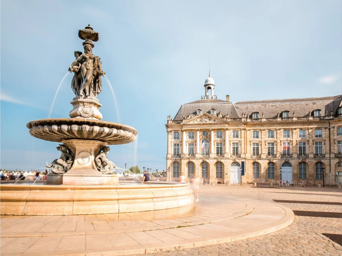 Bordeaux. Die Entwicklung der französischen Atlantikmetropole zwischen historischen Prägungen und modernen Herausforderungen. Bild 1