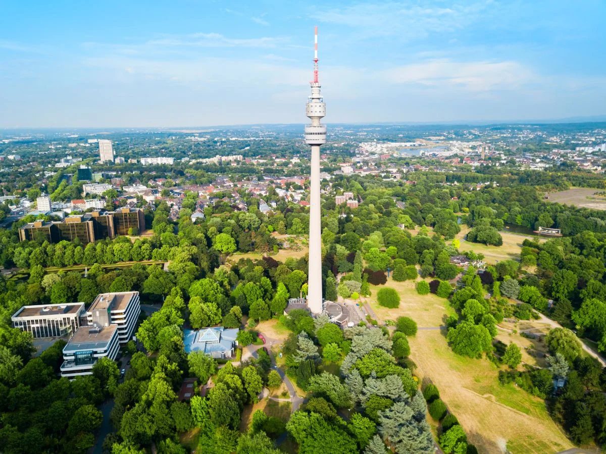 Dortmund. Mehr als Bier und Fußball - Ruhrmetropole im Strukturwandel. Bild 1