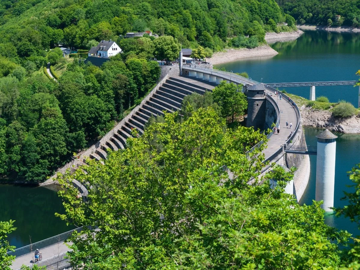 Nordeifel. Ein Nationalpark zwischen Vergangenheit und Gegenwart. Hinter den Kulissen von Naturschutz, Erinnerungskultur und Nutzung. Bild 1
