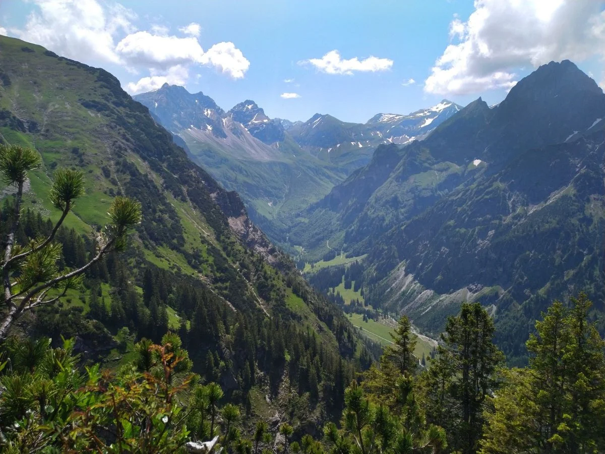 Oberstdorf. Eine eindrucksvolle Landschaft in Gefahr? Die größten Herausforderungen für die Zukunft der Alpen. Bild 2