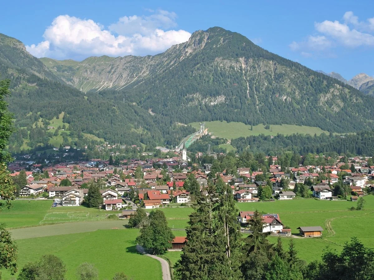 Oberstdorf. Eine eindrucksvolle Landschaft in Gefahr? Die größten Herausforderungen für die Zukunft der Alpen. Bild 1