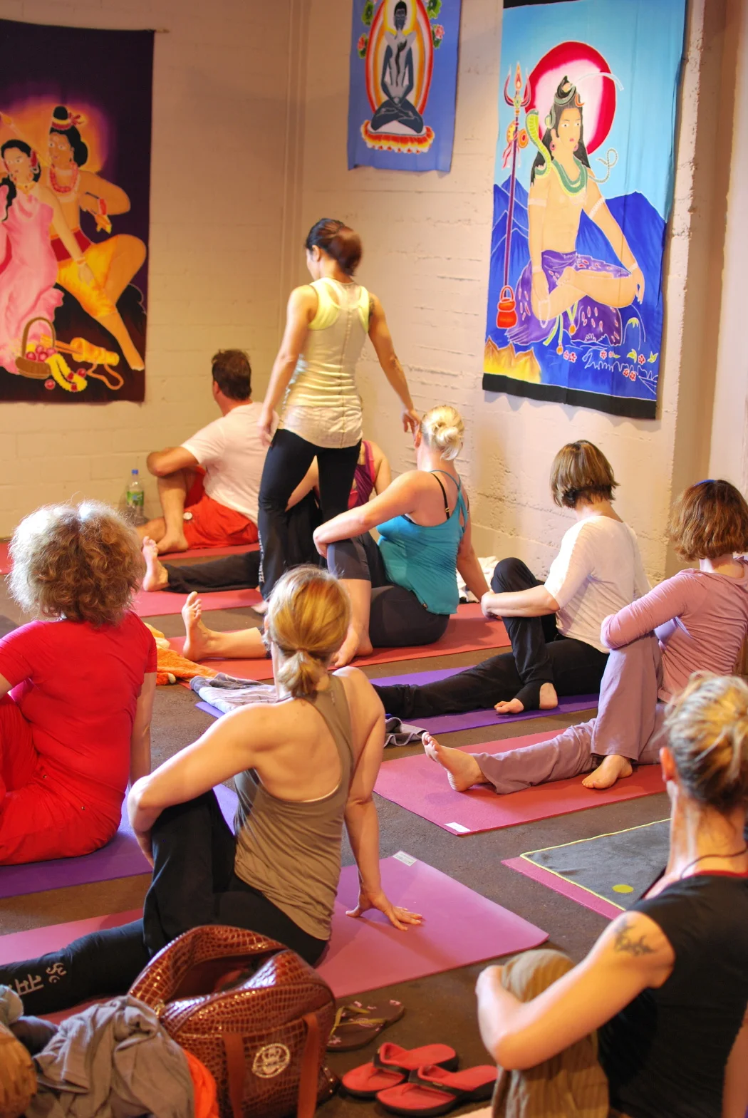 Stressbewältigung und Gelassenheit im Beruf durch Yoga und Meditation Bild 2
