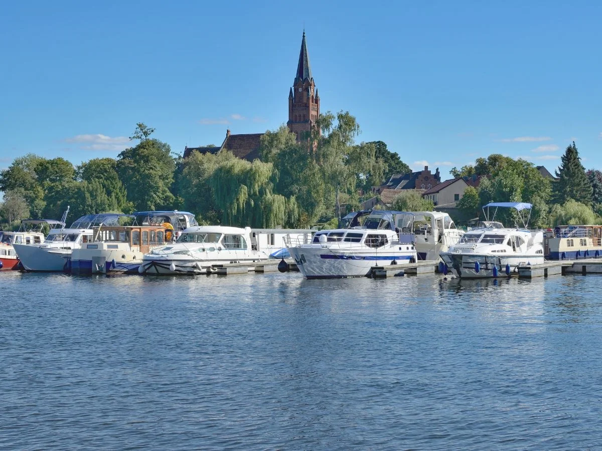 Müritz. Entwicklung im Osten? Rund um den größten Binnensee Deutschlands. Bild 1