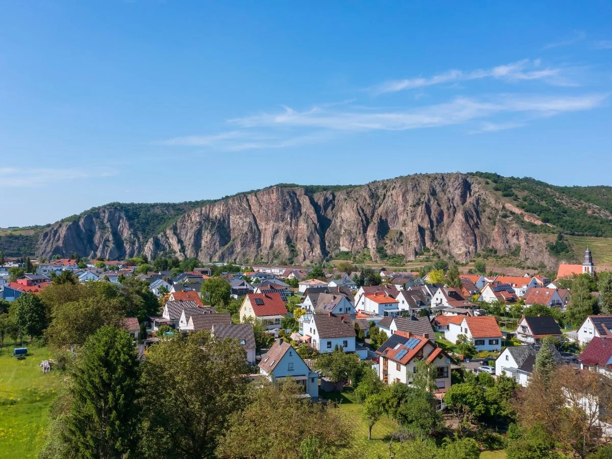Naheland. Herausforderungen des Strukturwandels in der Region der edlen Weine und Edelsteine. Bild 1