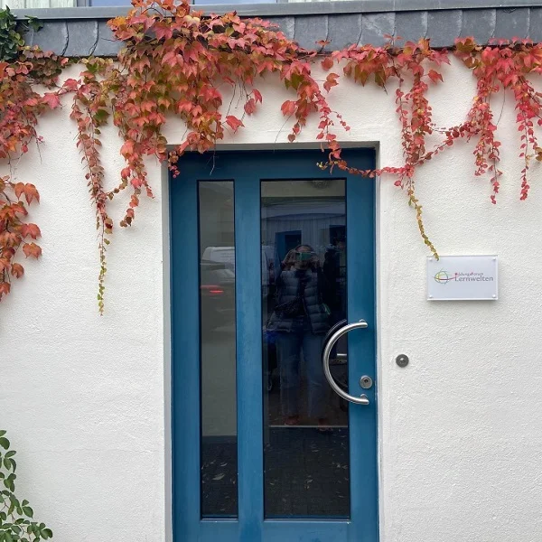 Den Akku aufladen für den Berufsalltag mit Yoga und Entspannungsübungen Bild 2