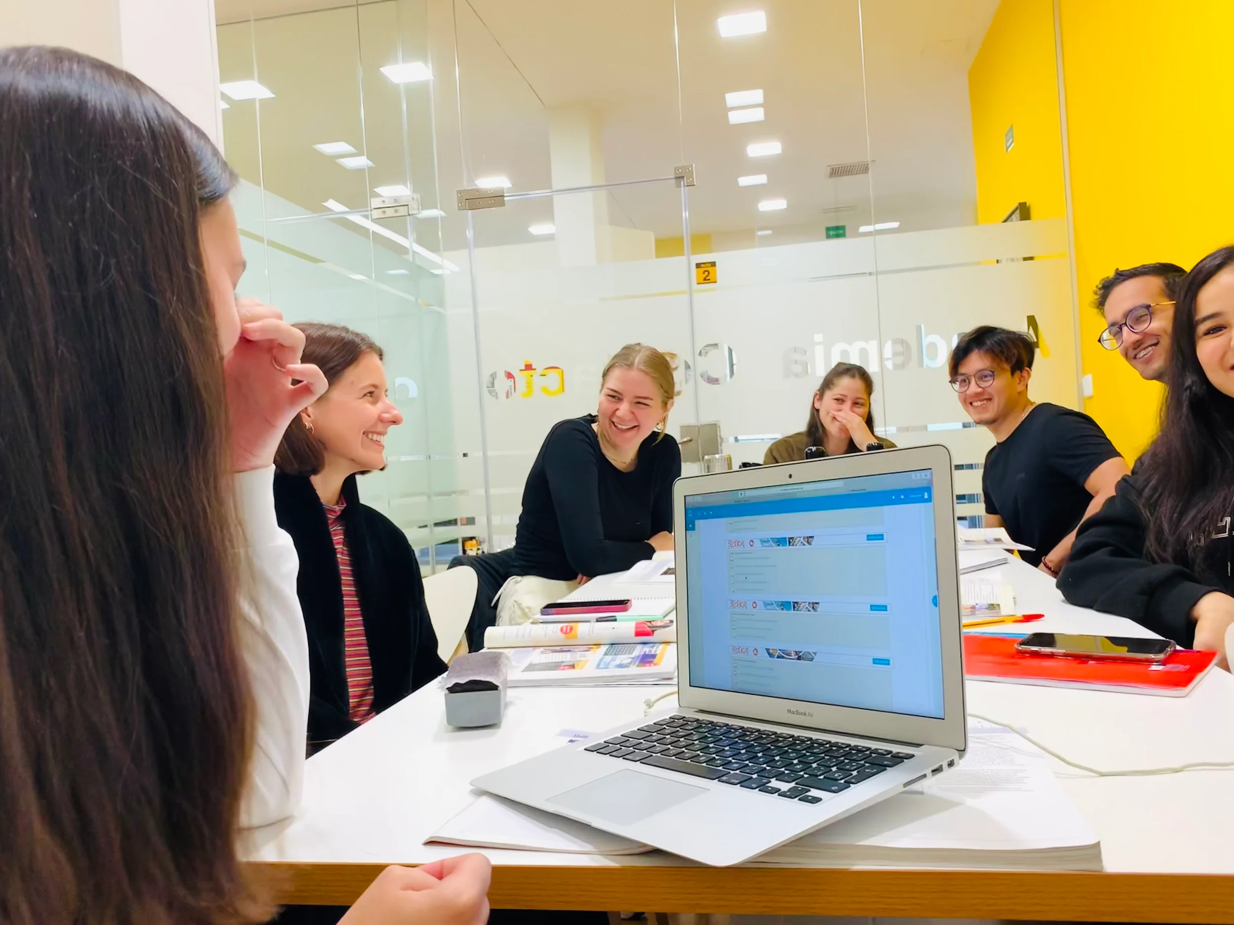 Spanisch Sprachkurs 5 und 10 Tage, alle Niveaustufen Bild 2