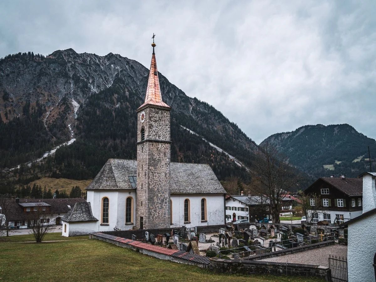 Allgäuer Hochalpen. Das einzigartige Gebirgsnaturschutzgebiet mit seinen Potentialen, Gefährdungen und Zukunftschancen. Bild 2