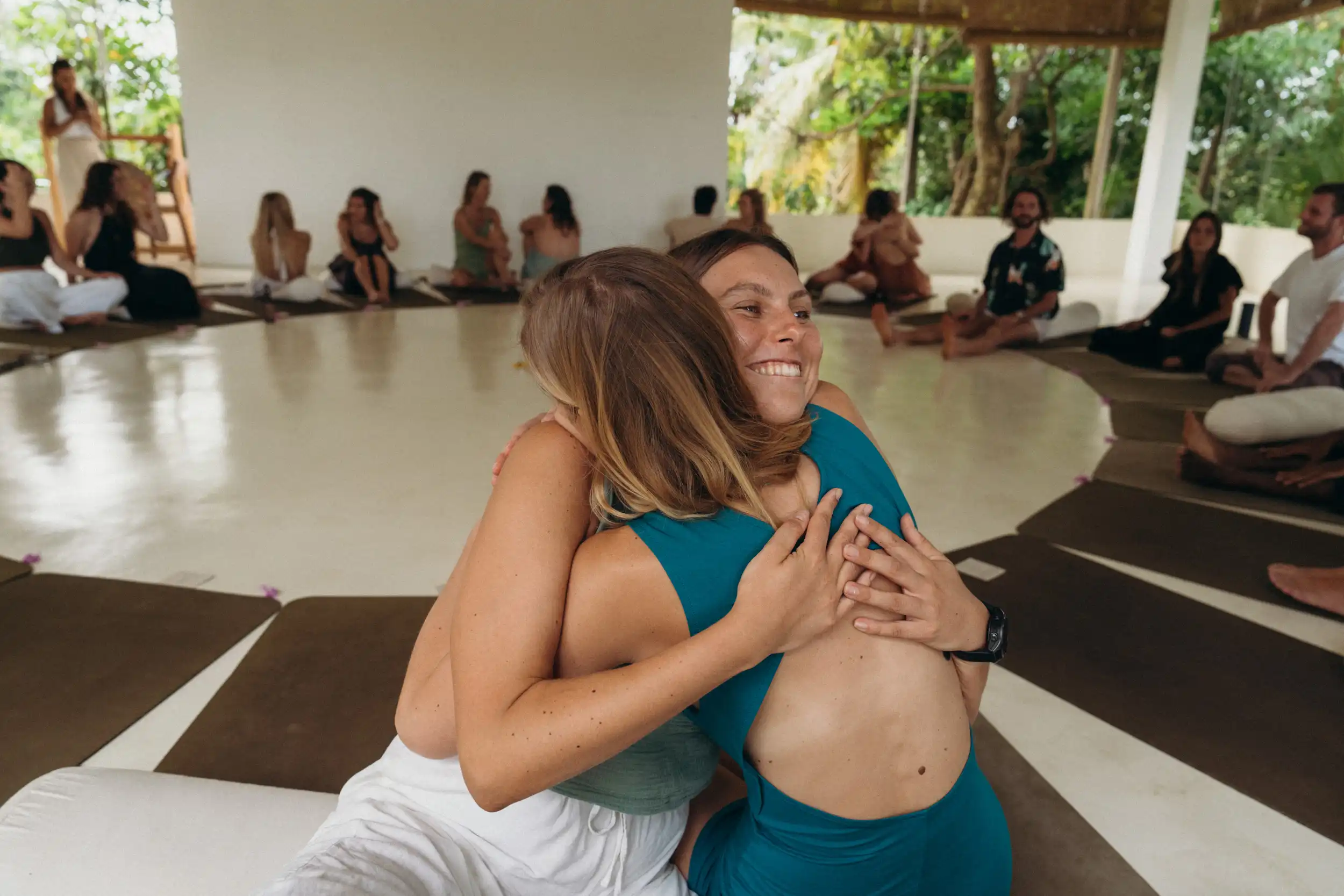200-Stunden Vinyasa Yoga Lehrer Ausbildung Bild 1