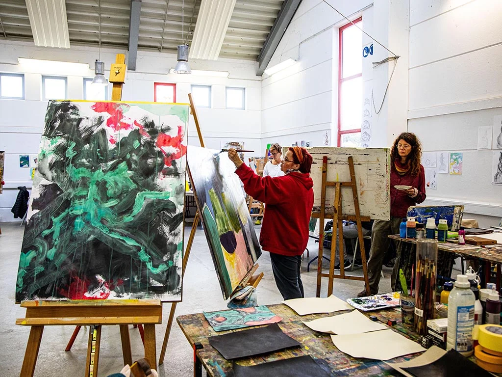 Intensivwoche Malerei und Zeichnung - Künstlerische Atelierarbeit zu Material, Prozess und Zeit Bild 1