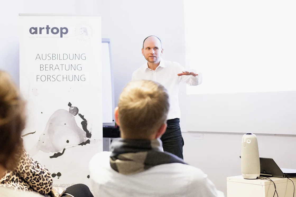 Großgruppenmoderation – Methoden zur Gestaltung von Tagungen, Konferenzen und Vollversammlungen Bild 1