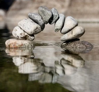 Gewaltfreie Kommunikation - Respektvoll Tacheles reden, wertschätzend zuhören und spürbar Klärung erleben - im beruflichen und gesellschaftlichen Kontext Bild 1