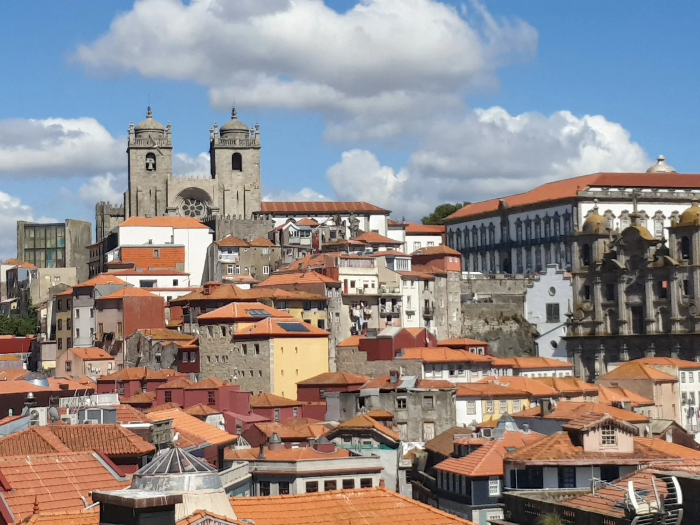 Porto – Von der Industrie- und Hafenstadt zur modernen Metropole? Bild 2