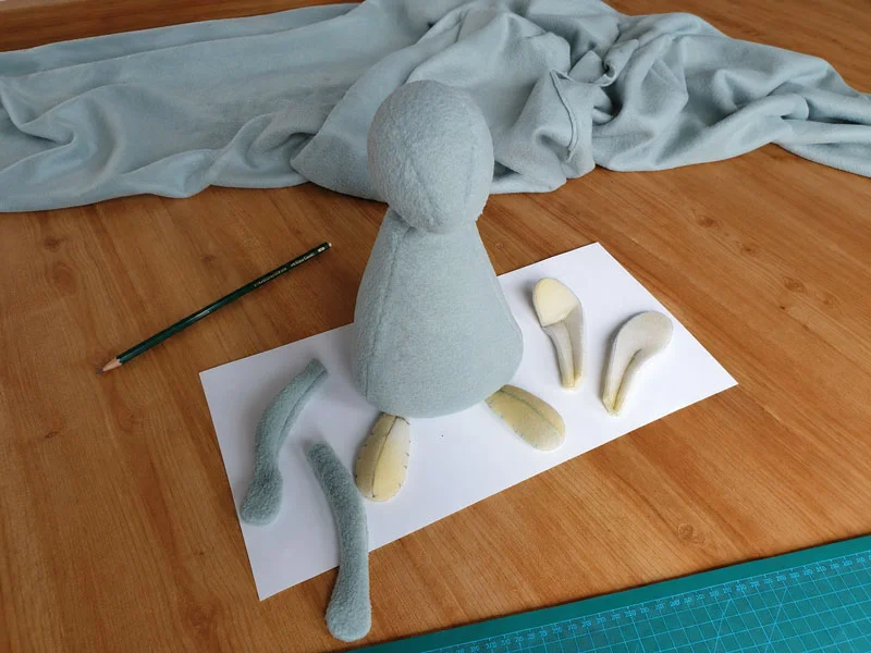 Tierfiguren nach dem Säckchenprinzip / Tischfiguren-Bau Bild 2
