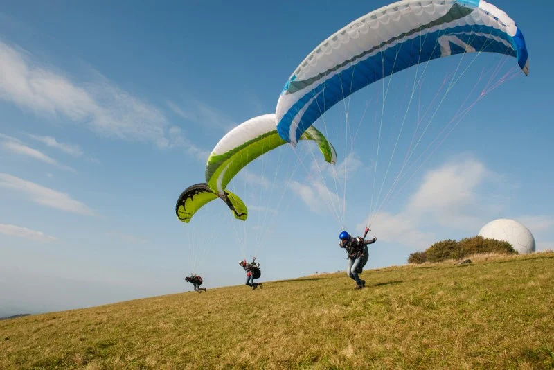 Gleitschirm-Kombikurs mit Abschluss Höhenflugausweis in der Rhön - Paragliding Theorie und Praxis Bild 1