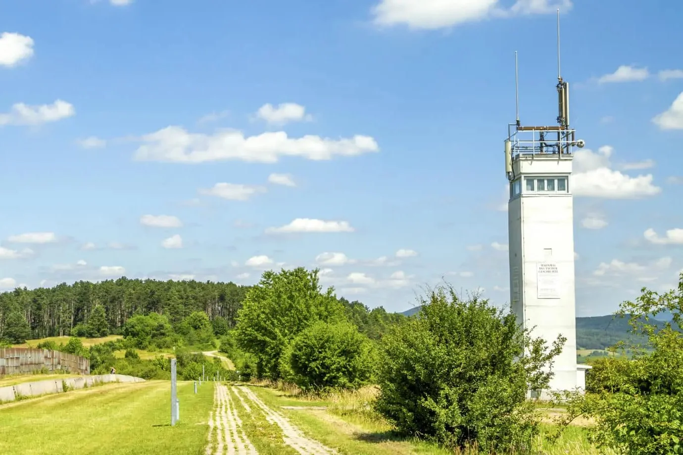 Die Mauer ist weg! Bild 1
