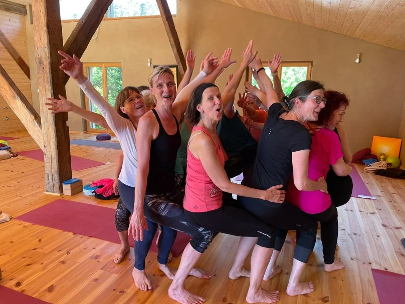 HATHA-YOGA und MEE(H)R - Yoga trifft Methoden aus dem Life-Trust-Coaching Bild 1