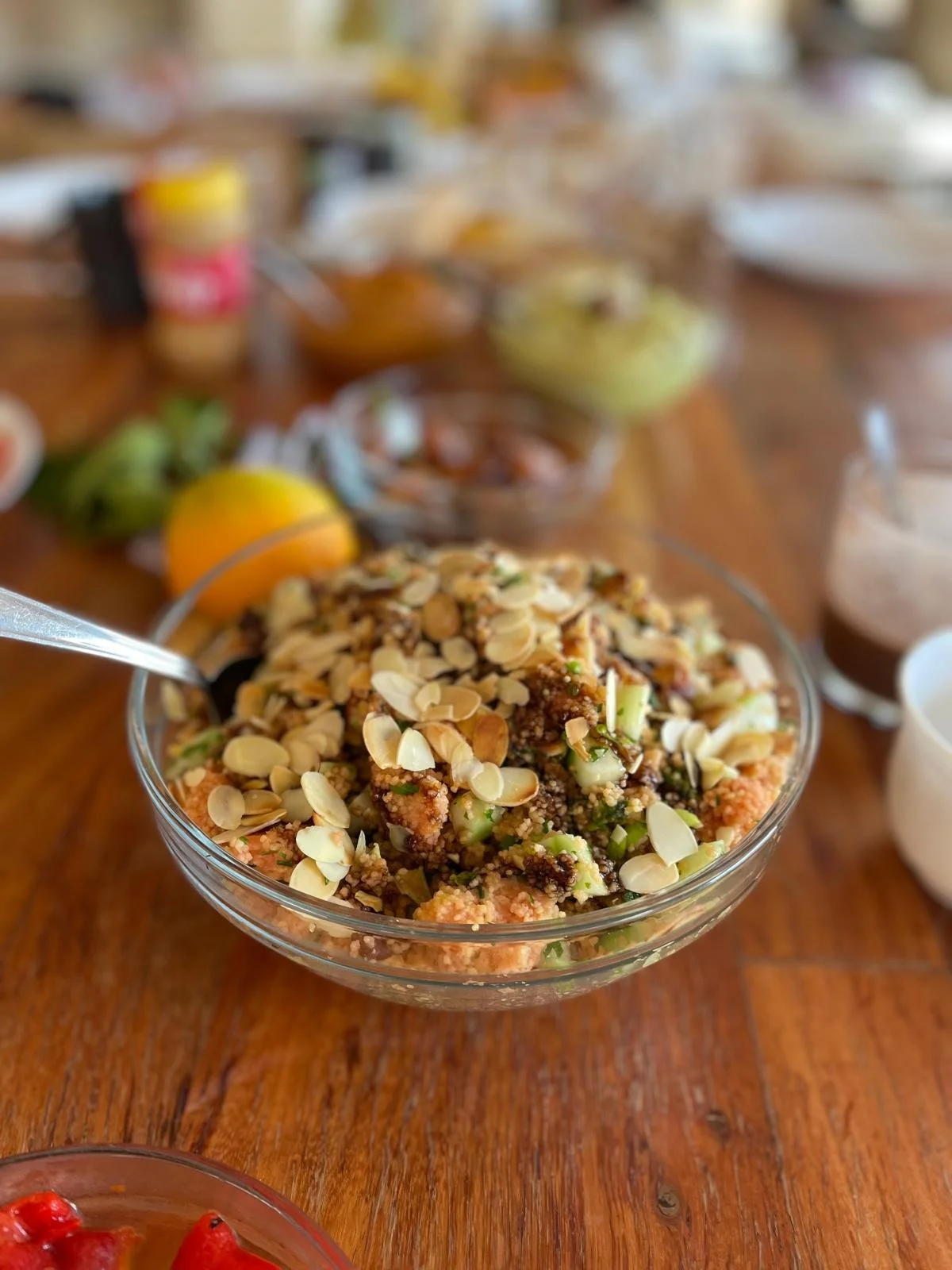 Yoga und yogische Ernährung - Vitalität entfalten in Beruf und Alltag - Erhalt und Stärkung der körperlichen und mentalen Gesundheit in einer sich wandelnden und leistungsorientierten Gesellschaft Bild 1