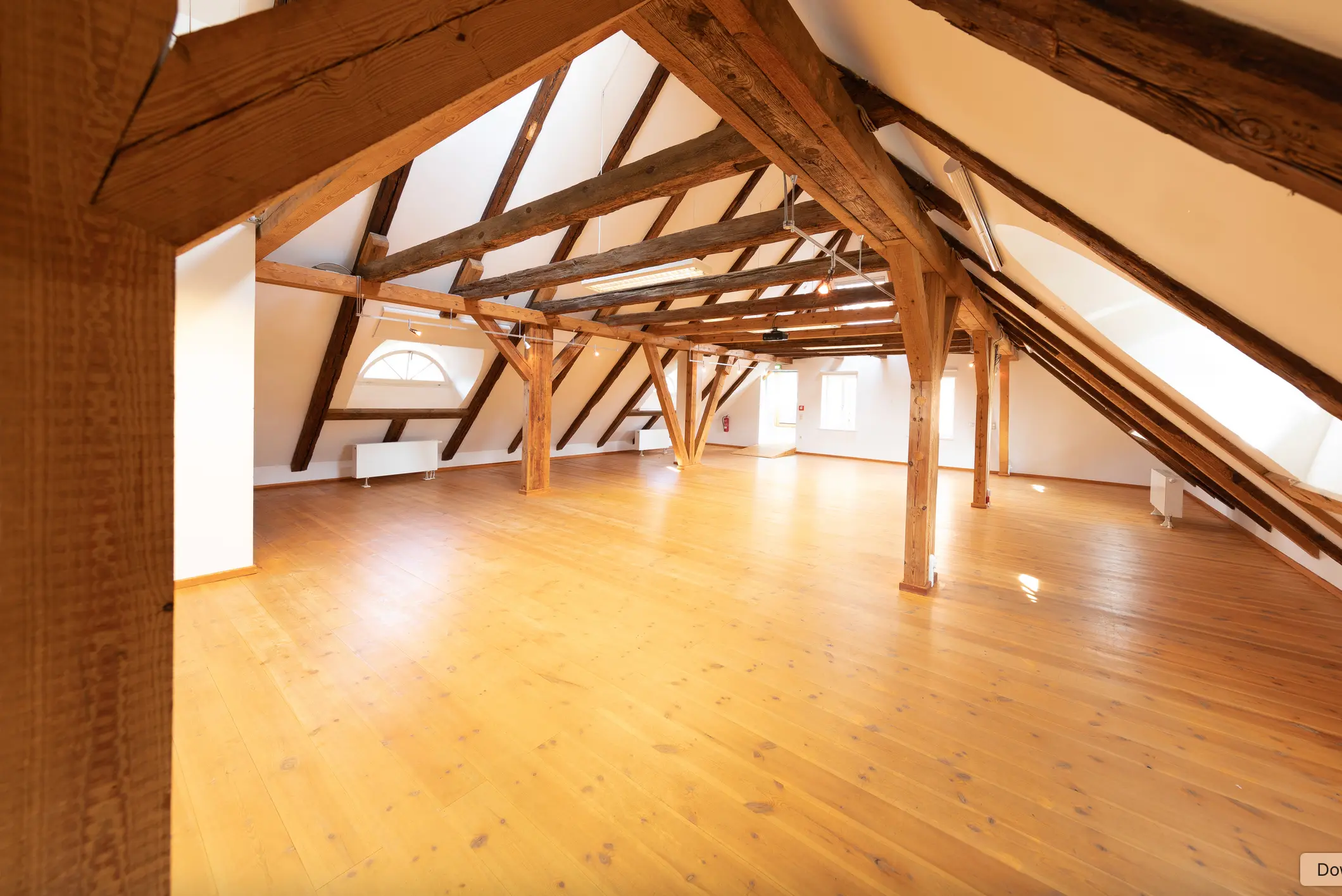 Yoga am Arbeitsplatz - Ausgleichsübungen mit Yoga - an der Elbe im Burghotel Bild 2