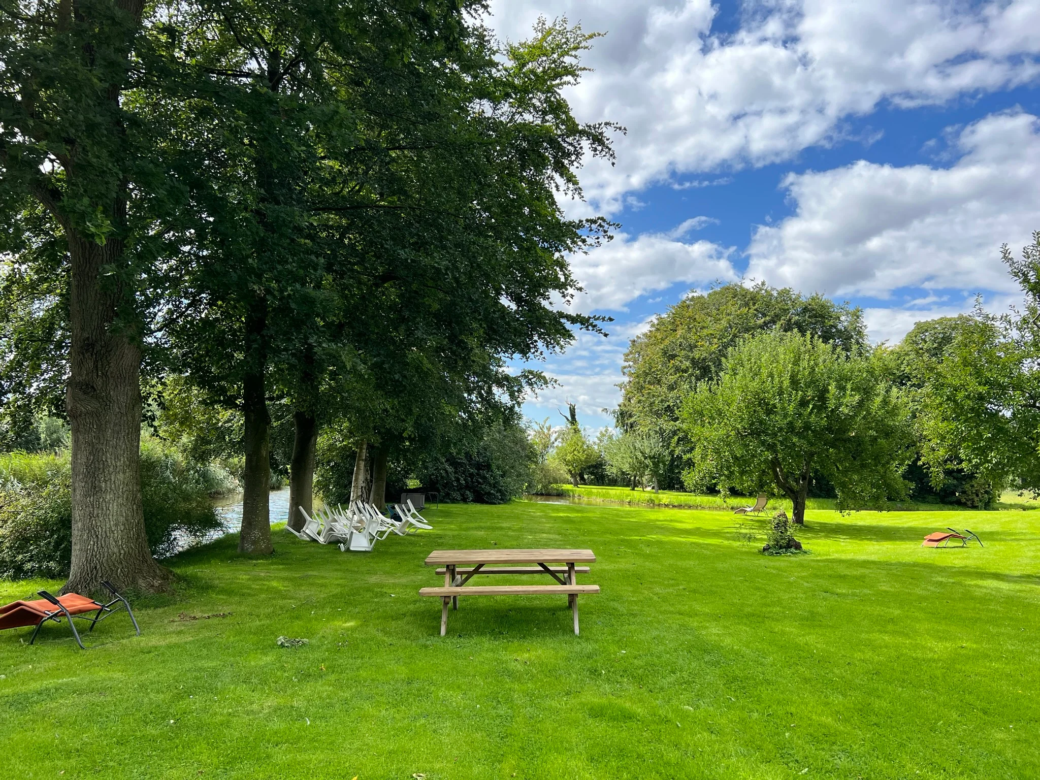 Gelassenheit, Kraft und Selbstvertrauen im Beruf durch Yoga und Meditation Bild 1