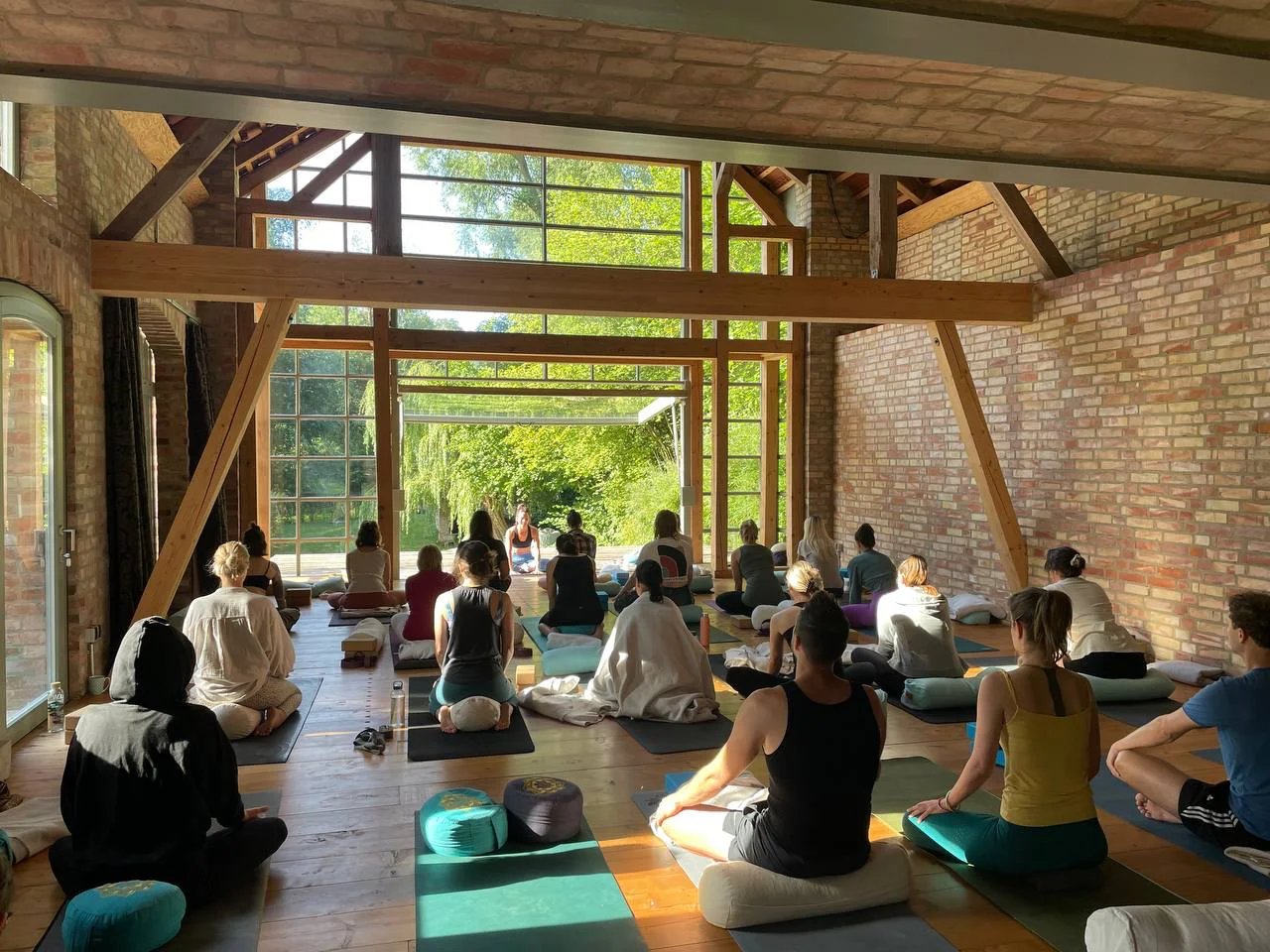 BILDUNGSZEIT: Yoga & Burnout Prävention - im Odertal Bild 1