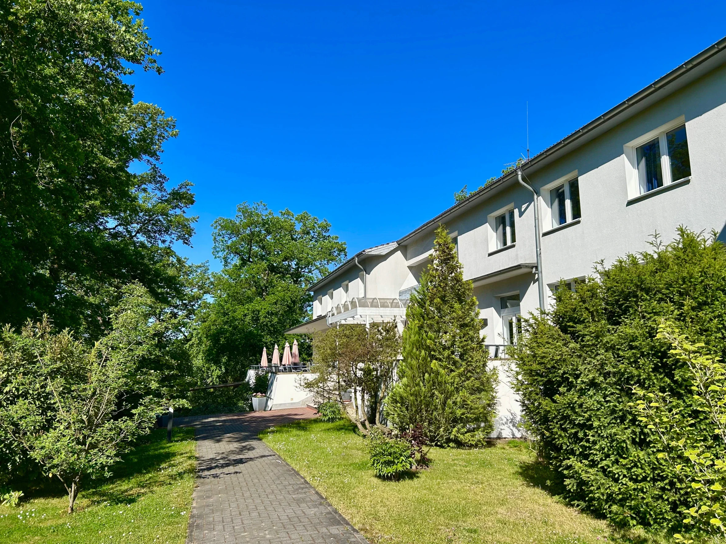 Gartenkultur im Wandel – Grünräume zwischen Tradition und Moderne Bild 1