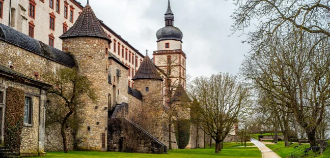 Kaiser – Narr – Mönch – Räuber: Die Klosterlandschaft Ostfalens Bild 2
