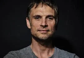 Faszienyoga und Atmung – Stressreduktion und Resilienzstärkung im (Arbeits-)Alltag Bild 2