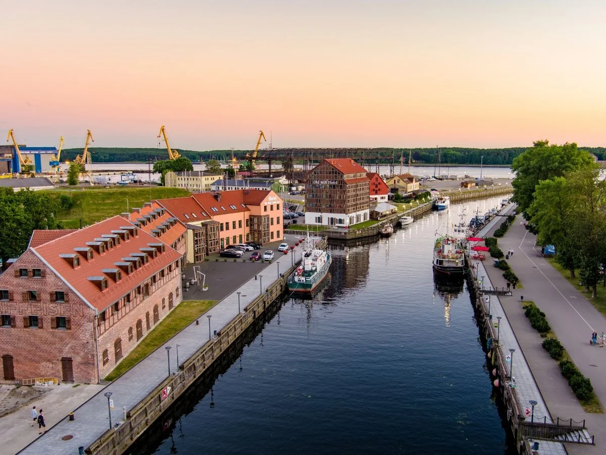 Baltikum. Das baltische Leben mit seiner Erinnerungskultur. Bild 1