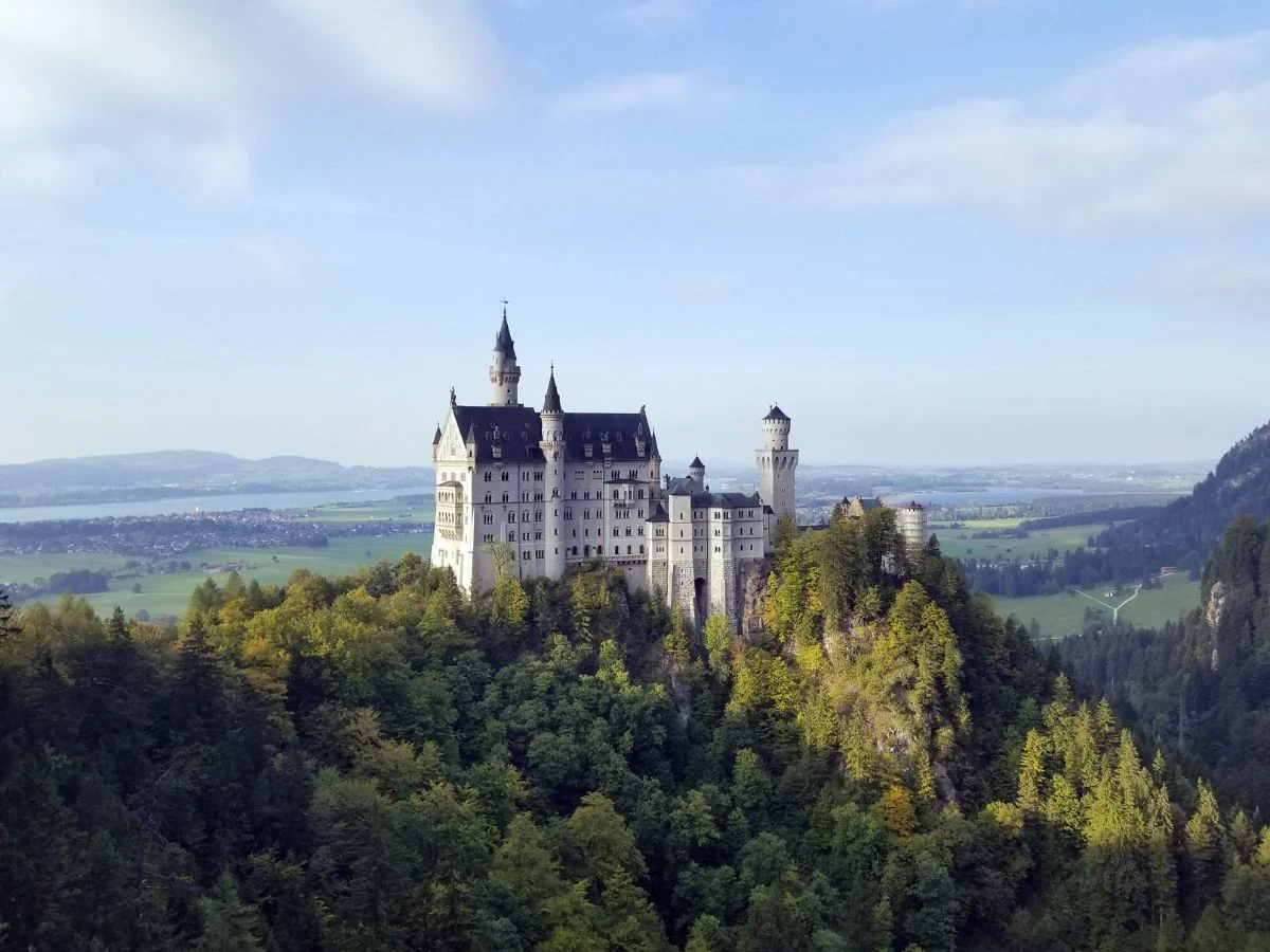 Bayerische Alpen. Tradition trifft moderne Transformation, Nachhaltigkeit und Gemeinschaft. Bild 2