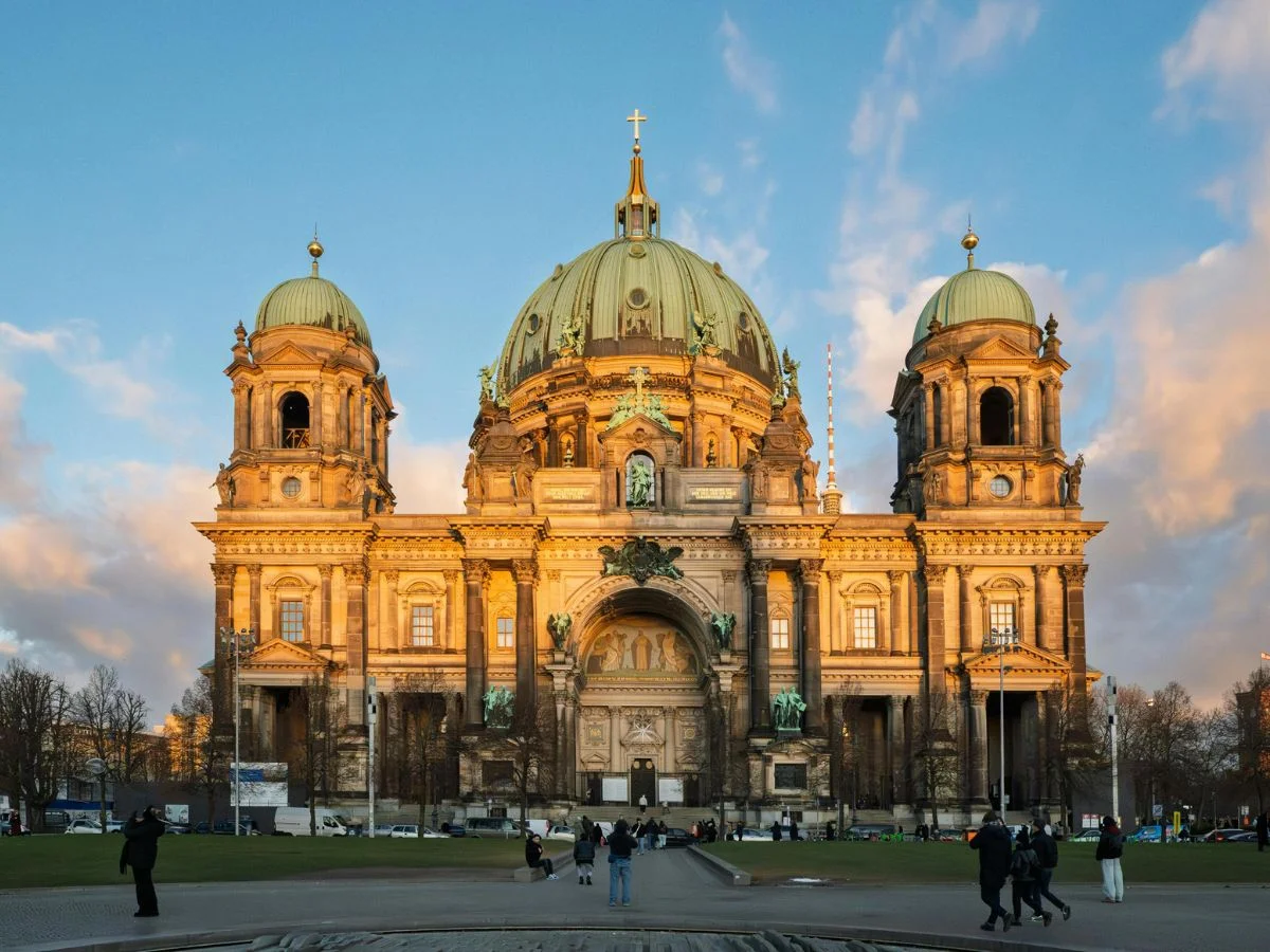 Berlin. Machtzentrum im Dritten Reich. Reichshauptstadt und Widerstand gegen das NS-Regime. Bild 1
