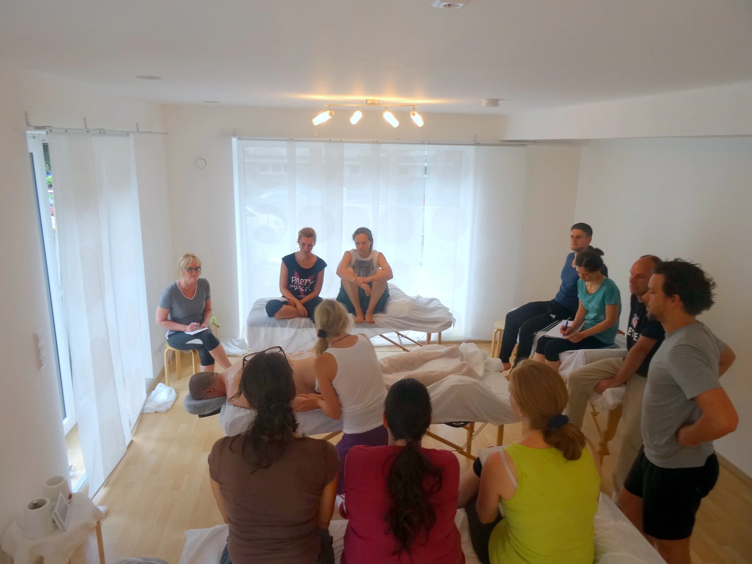 Massage Ausbildung Wellnessmasseur/in in Berlin Bild 1