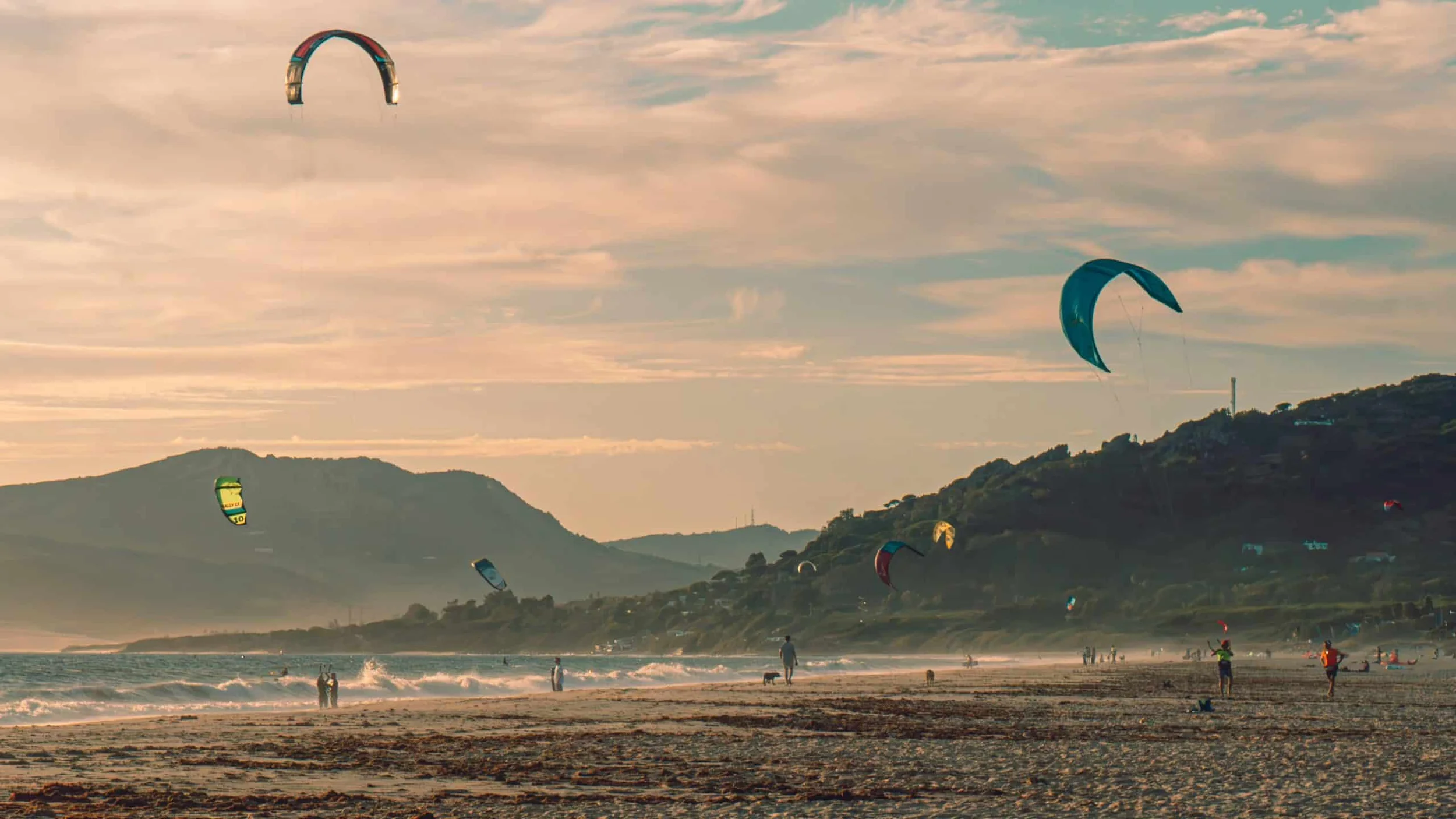 Mental Health Clear Mind: Gesundheit als berufliche Schlüsselkompetenz + opt. 6 ÜN + Kitekurs / Kitesurfen in Tarifa, Spanien  Bild 2