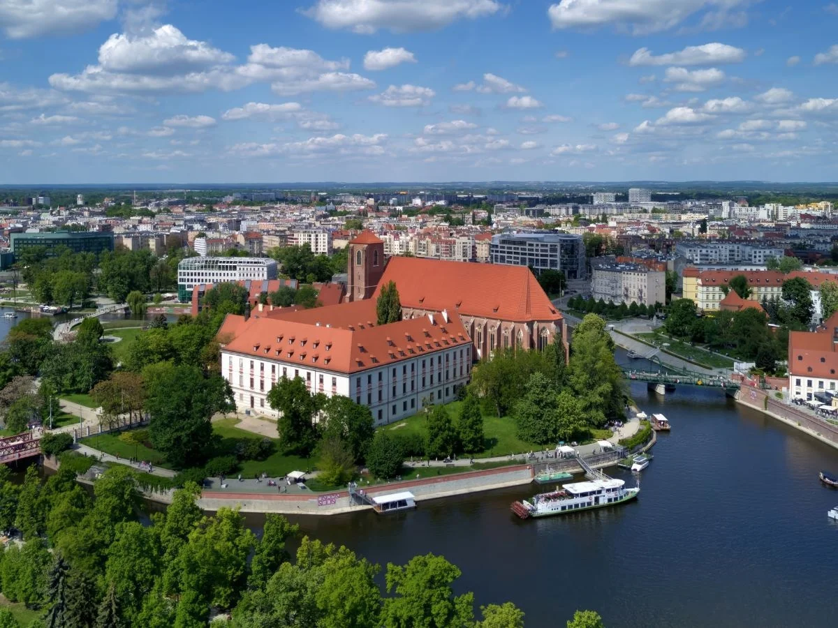 Riesengebirge und Schlesien. Einzigartige europäische Kulturlandschaft und Brücke zwischen Deutschen und Polen. Bild 1