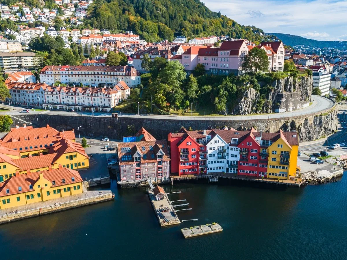 Bergen. Das Verhältnis zwischen Deutschland und Norwegen von der Hanse bis zur Gegenwart. Bild 1