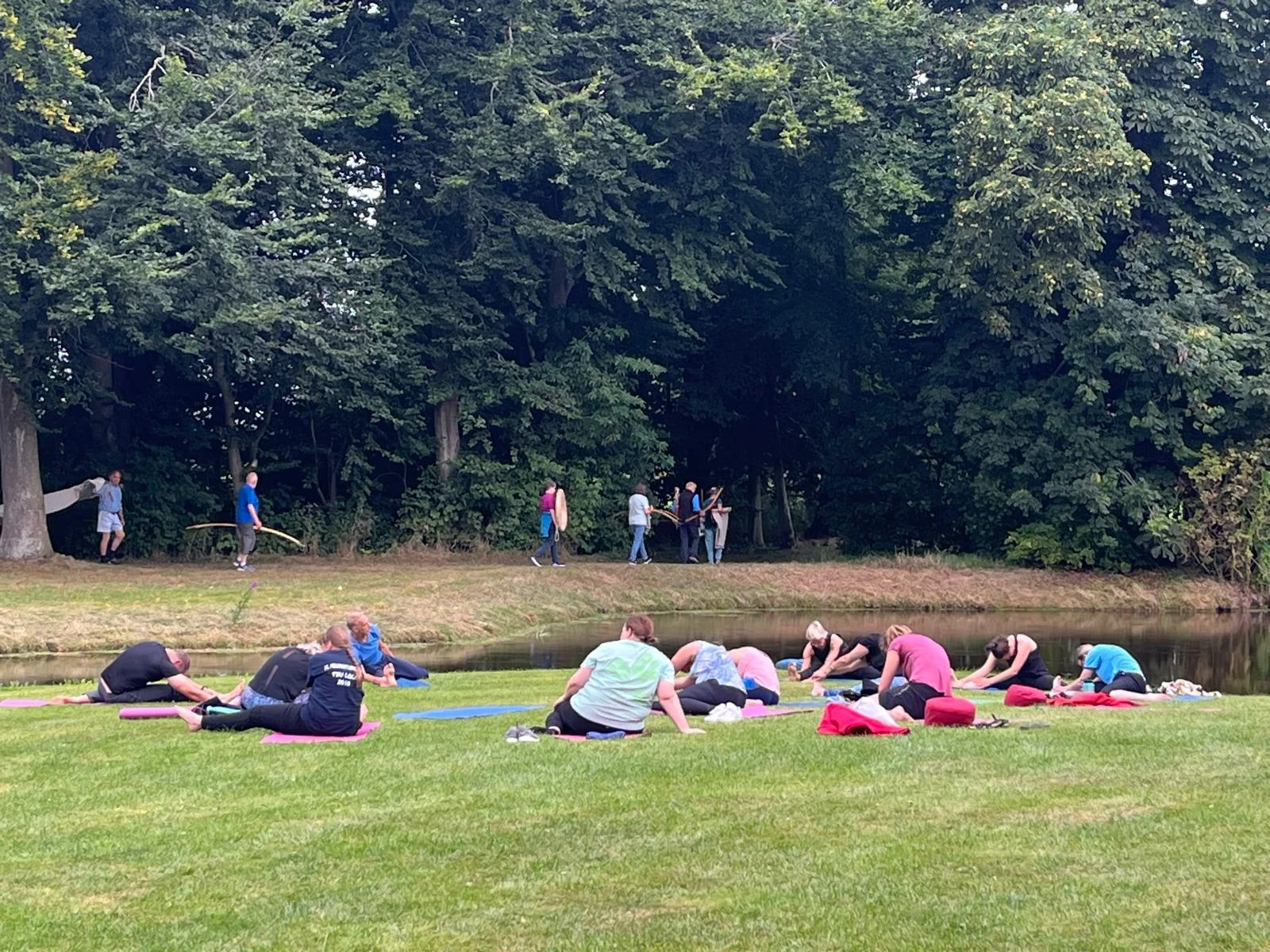 Zurück zu Dir!  Stress abbauen und Resilienz entwickeln mit Yoga und Achtsamkeit im Kunzehof an der Nordsee.  Bild 1