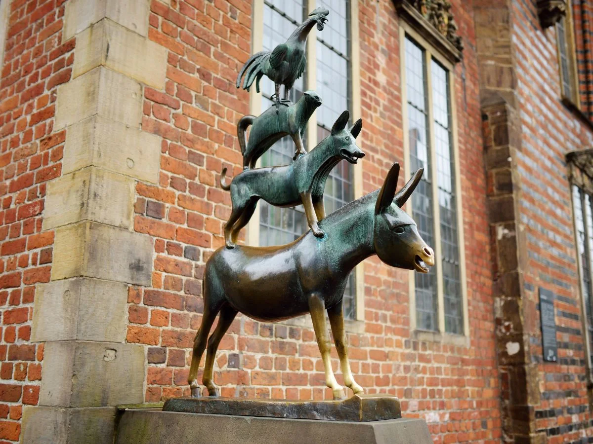 Bremen. Freie Hansestadt Bremen - Der Zwei-Städte-Staat zwischen Vergangenheit und Gegenwart. Bild 1