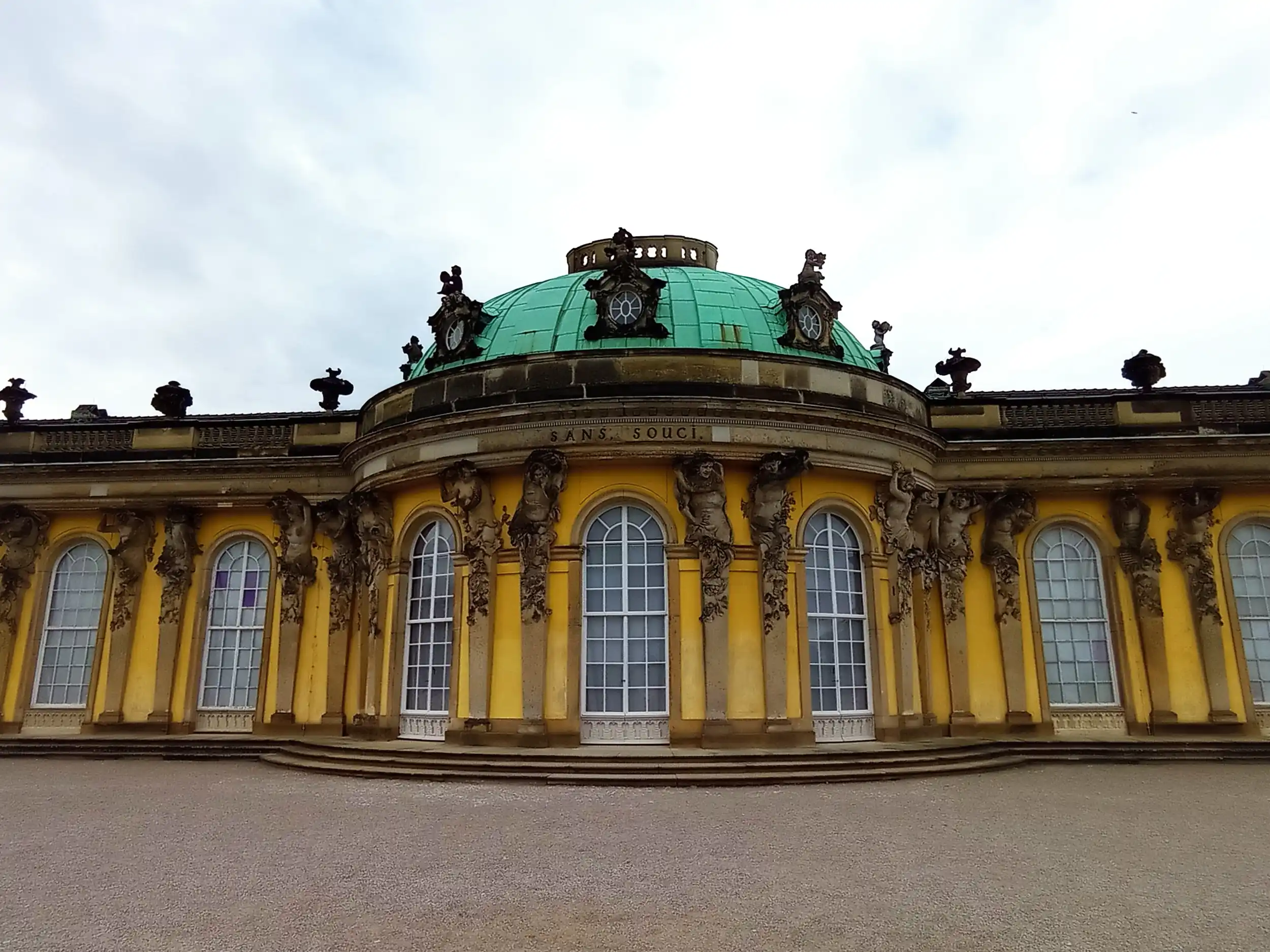 Potsdam: Von Preußens Gloria, Fontanes Wanderungen und Brandenburgs Neubeginn Bild 2