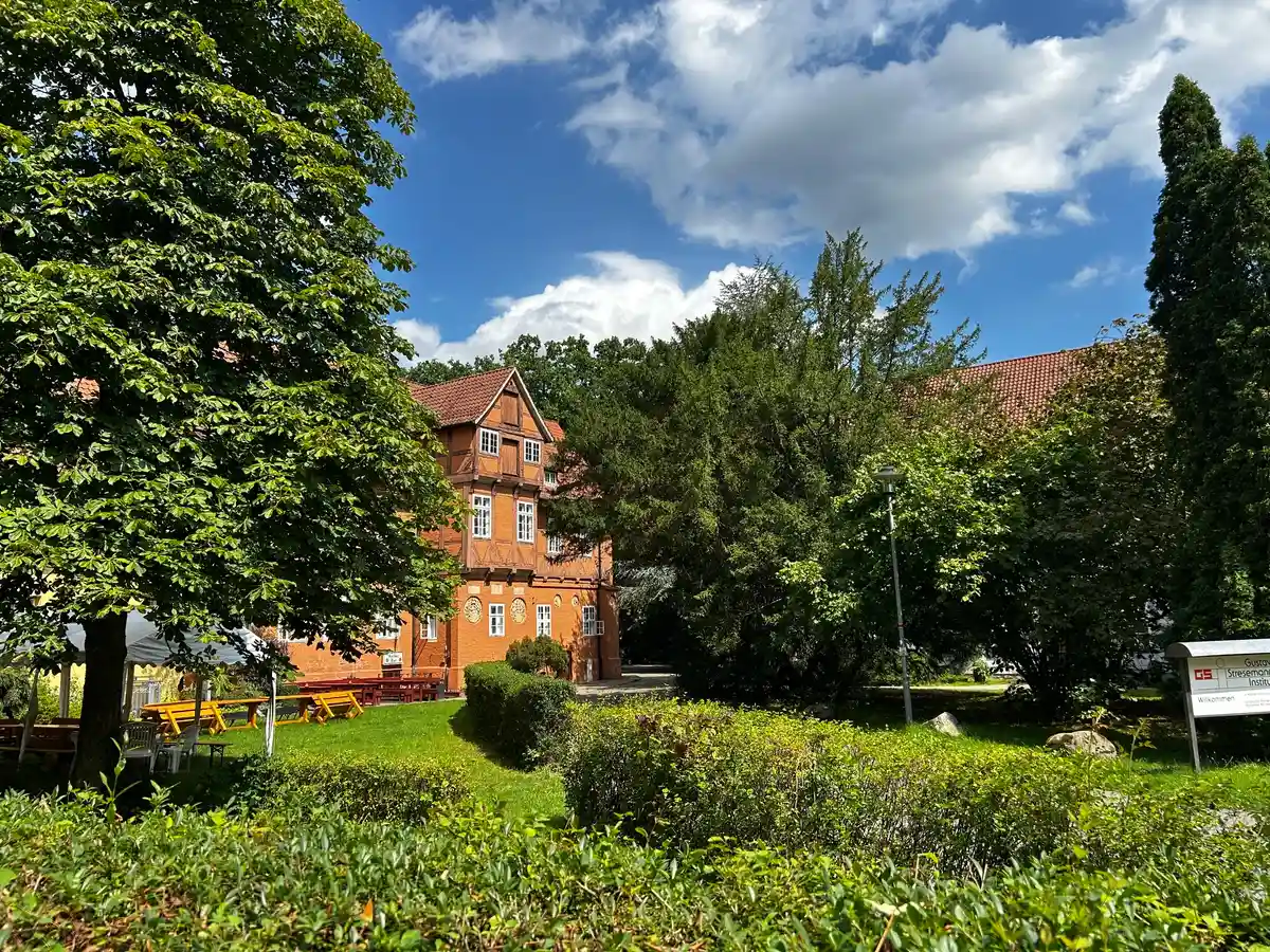Theater der Unterdrückten – Werkzeuge für emanzipatorische Bildungsarbeit Bild 1