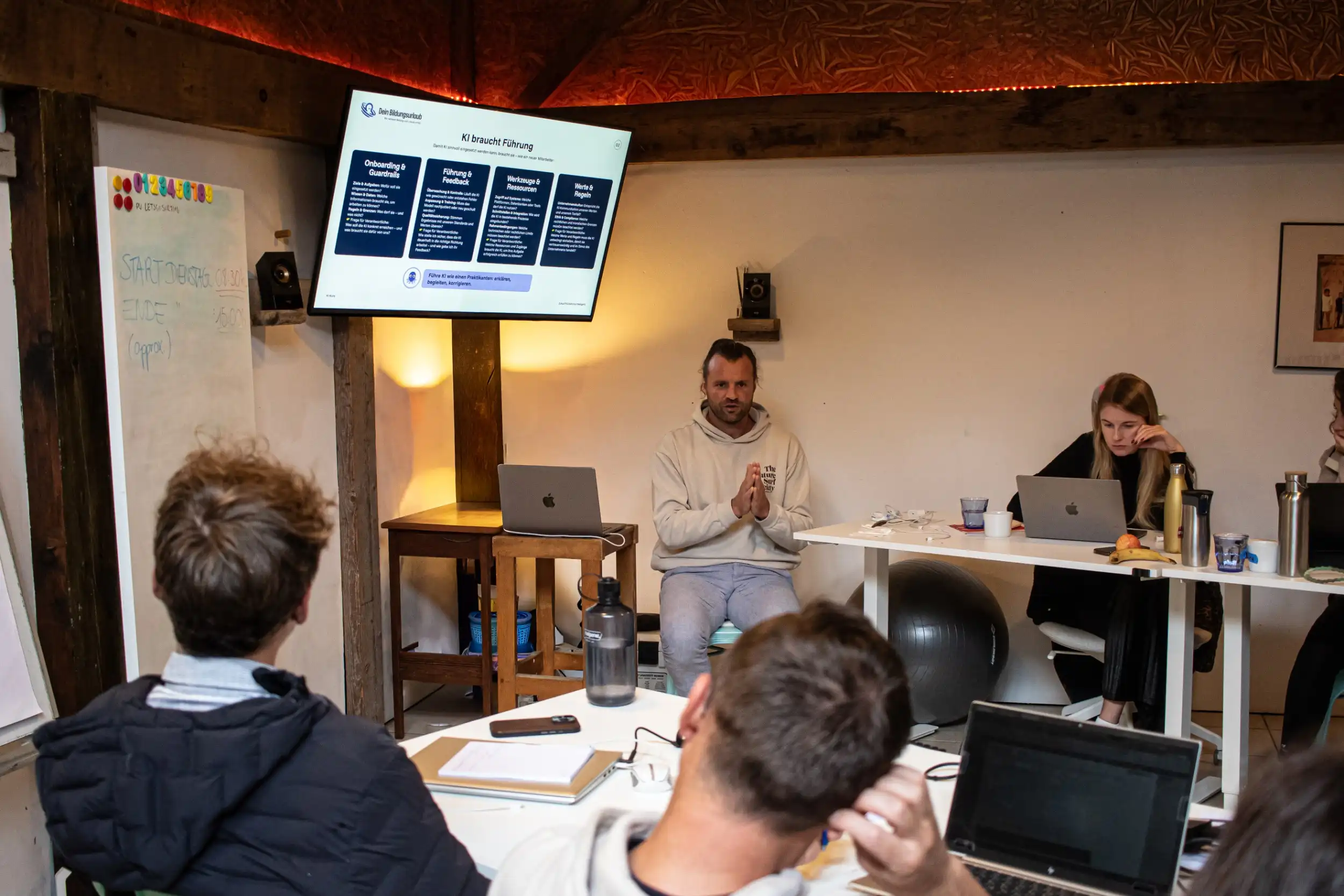 Zukunft Künstliche Intelligenz: Verstehen und Anwenden im Beruf | Surfen & Lernen in Vieux Boucau Frankreich  Bild 1