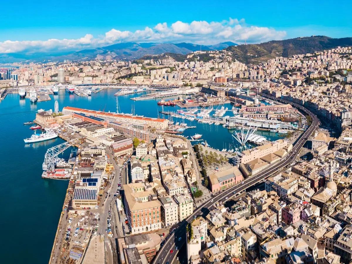 Genua. Eine Hafenstadt unter Druck? Urbane Herausforderungen zwischen Vergangenheit, Gegenwart und Zukunft. Bild 2