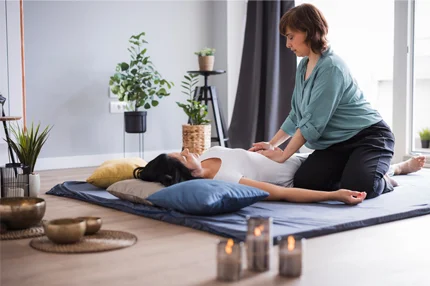 Shiatsu – achtsame Berührung in Pädagogik und Therapie Bild 2