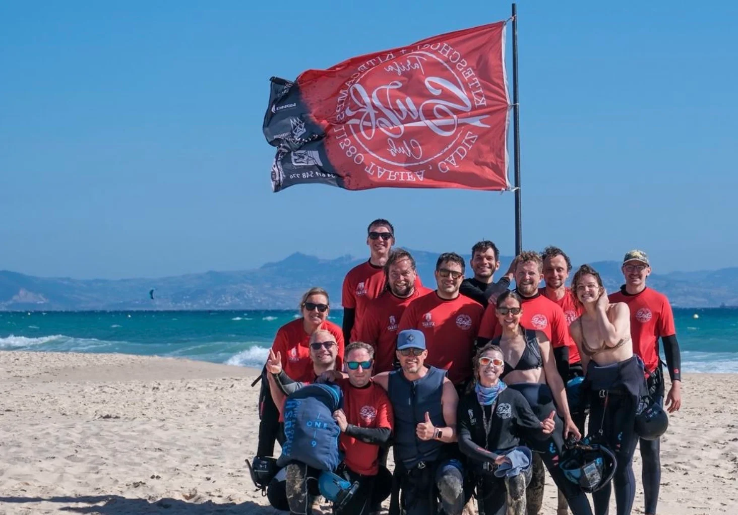 Künstliche Intelligenz advanced: Smarter Arbeiten mit KI-Agenten im beruflichen Alltag + opt. 6 ÜN + Kitekurs / Kitesurfen in Tarifa, Spanien (optional: Surfen, Wingfoilen, Windsurfen) Bild 2